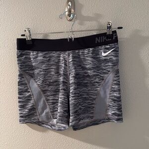 Nike Pro shorts, Size L